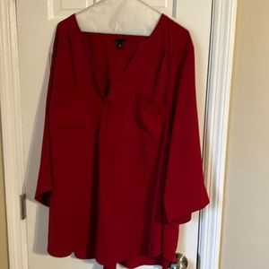 Torrid Red size 4 (26) Harper style blouse